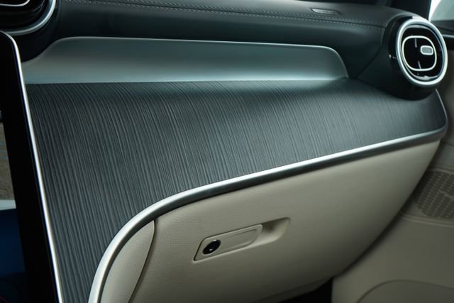 Certified 2025 Mercedes-Benz GLC 350e GLC 350e image 28