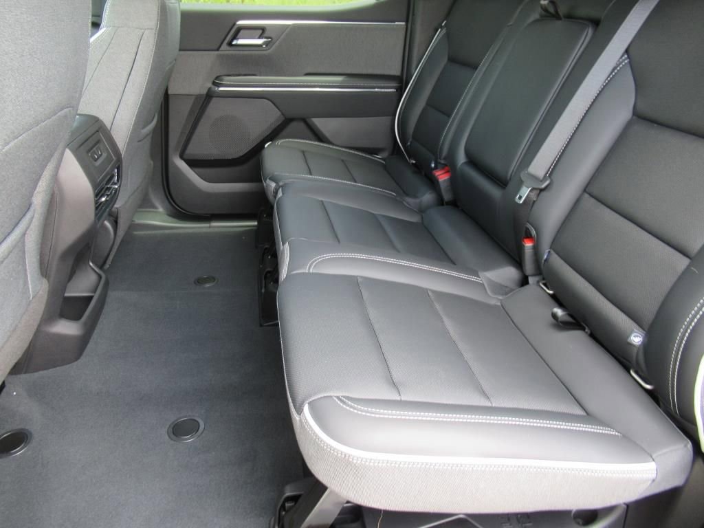 New 2026 GMC Sierra EV Elevation w/ Premium Package image 28