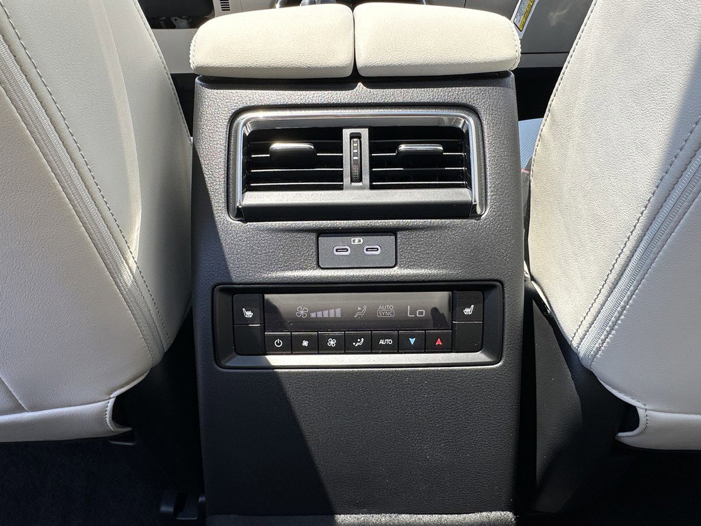 New 2025 MAZDA CX-90 3.3 Turbo S w/ Premium Package image 7