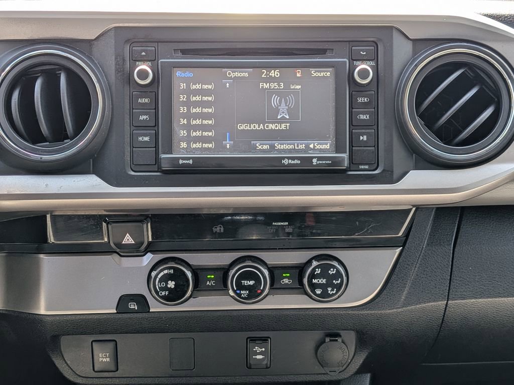 Used 2017 Toyota Tacoma SR5 w/ SR5 Appearance Package (SM) image 15