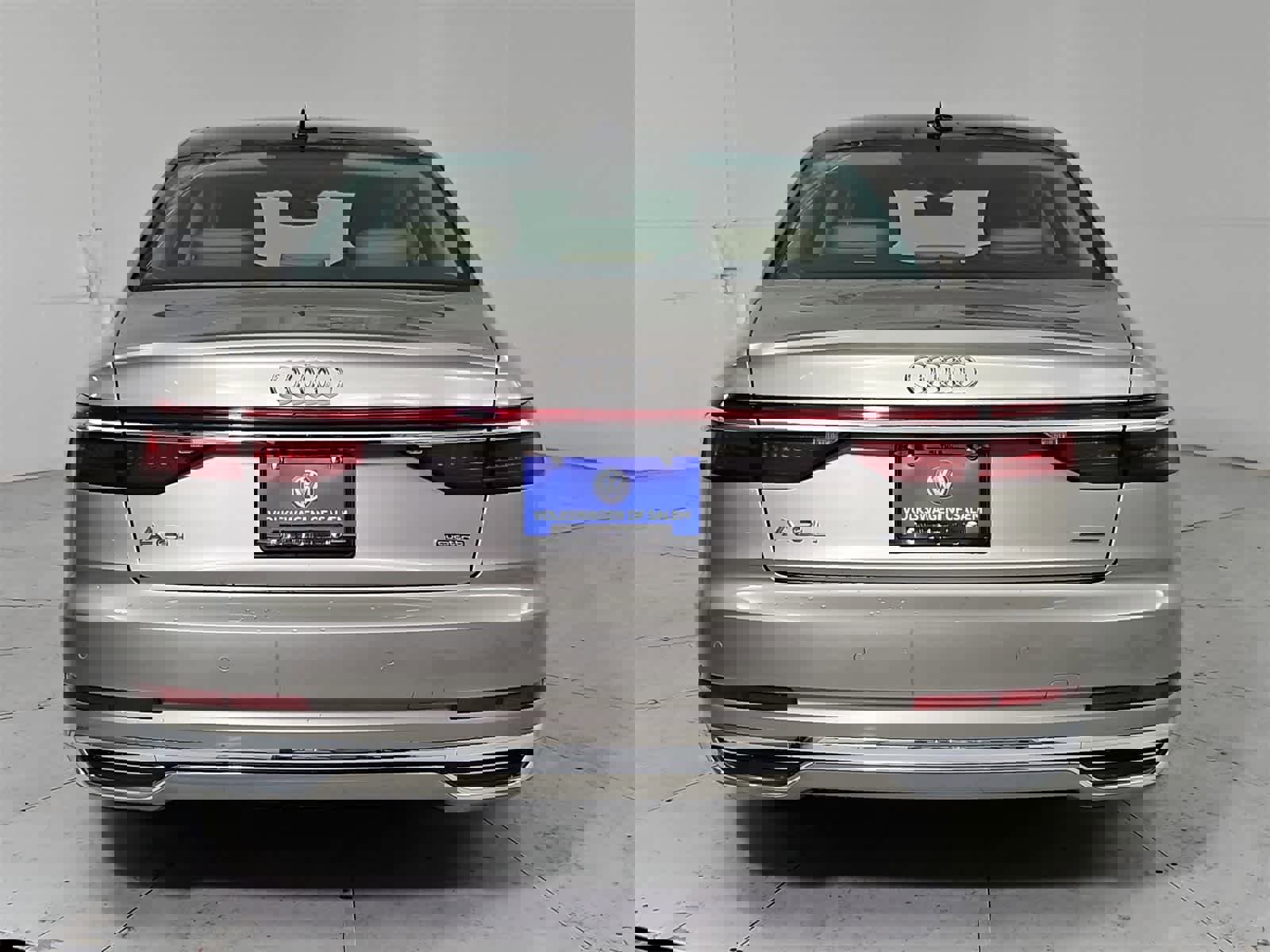 Used 2020 Audi A8 L 4.0T image 5