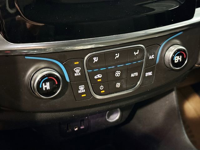 Used 2018 Chevrolet Traverse LS image 16