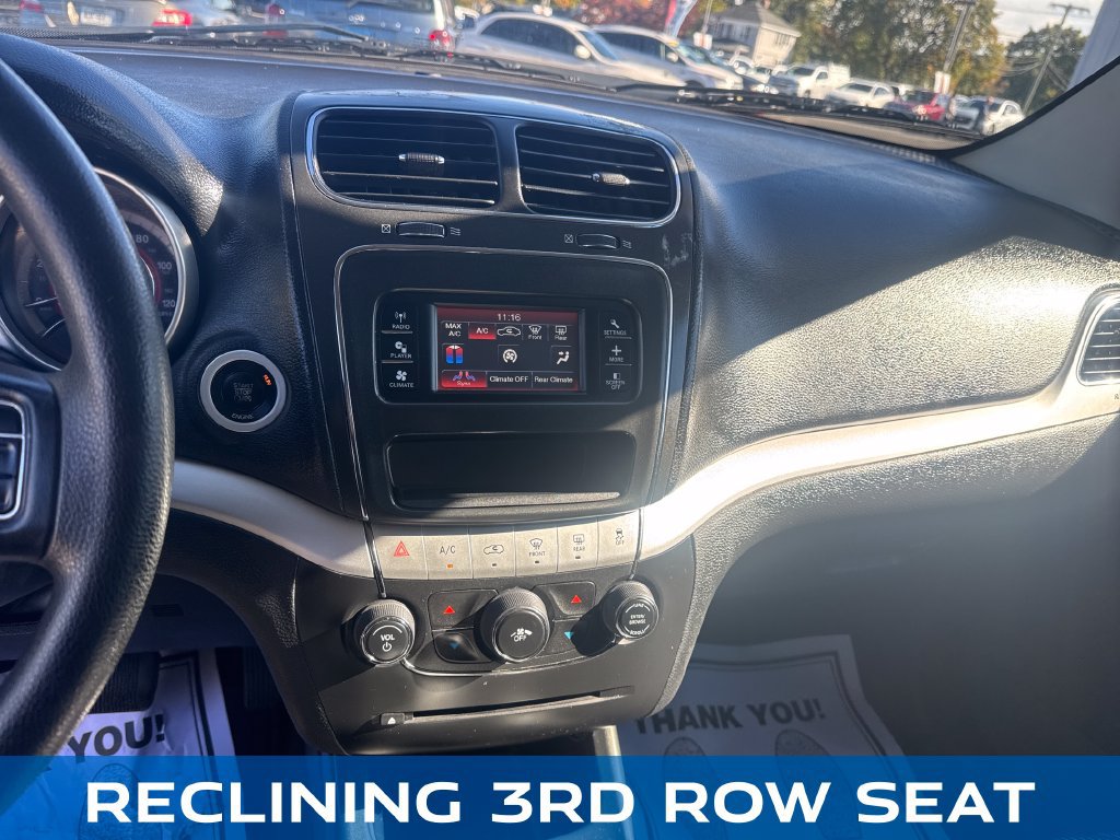 Used 2015 Dodge Journey SXT w/ Flexible Seating Group FWD image 18