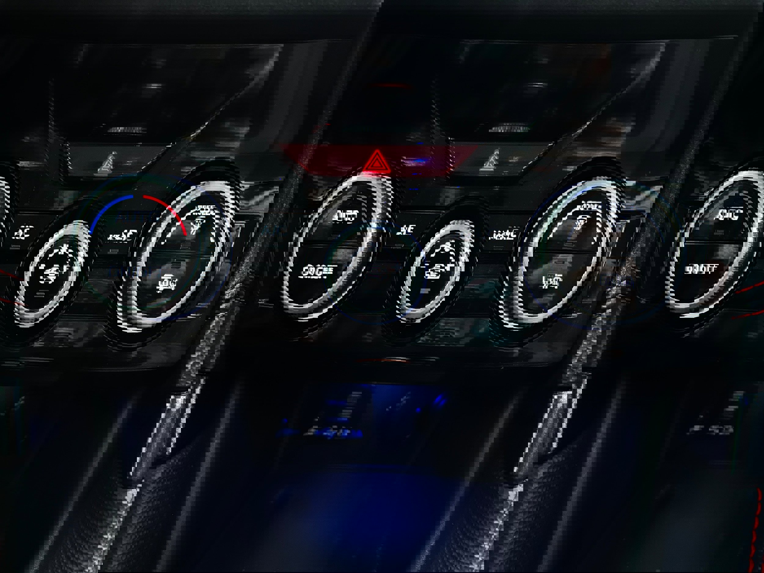 Used 2023 Subaru Forester Sport image 9