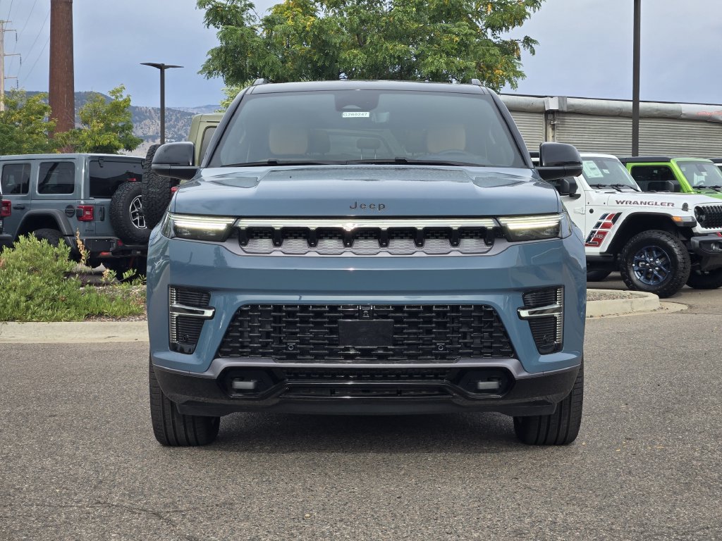 New 2026 Jeep Grand Wagoneer L Summit AWD/4WD image 2