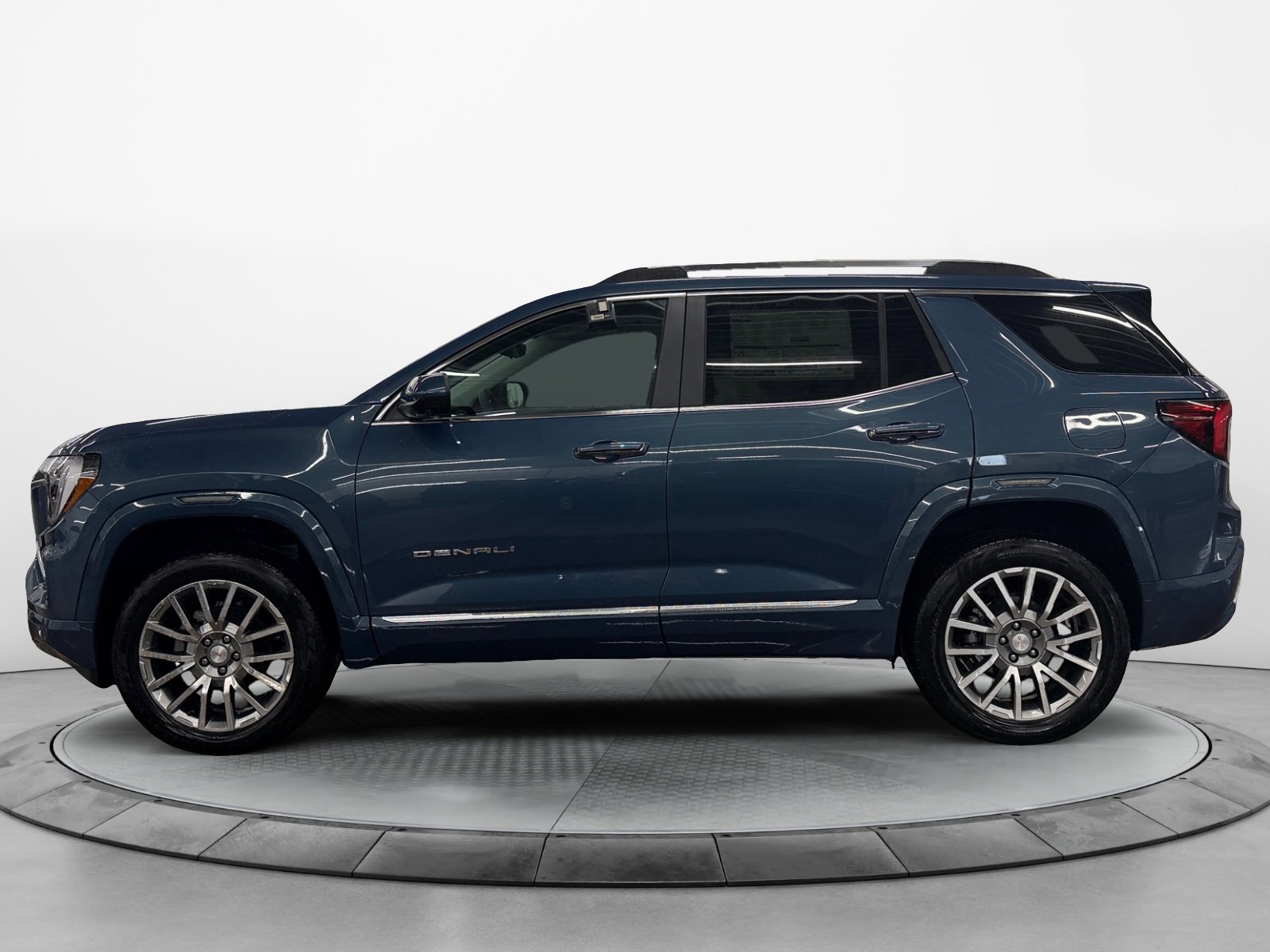 New 2026 GMC Terrain Denali image 3