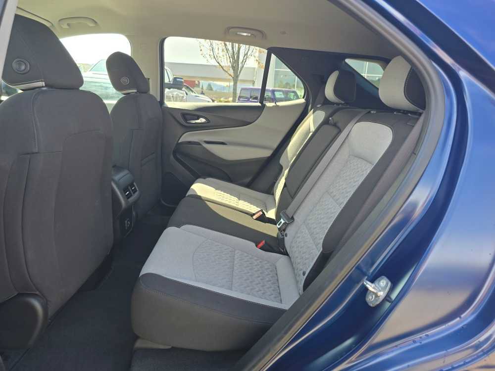 Used 2022 Chevrolet Equinox LT AWD/4WD image 16