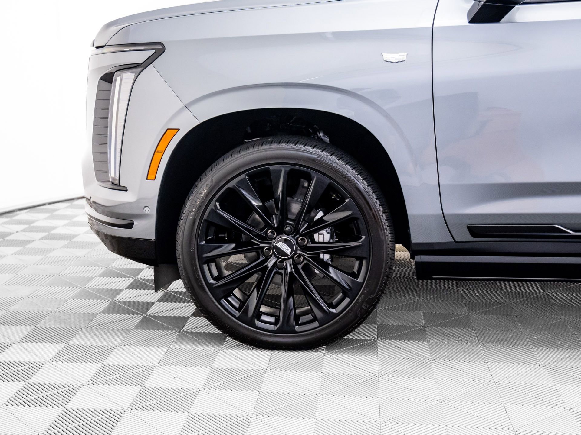 New 2026 Cadillac Escalade Platinum Sport w/ LPO, ONYX Package image 37