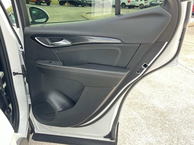 Used 2023 Buick Envision Essence AWD/4WD image 9