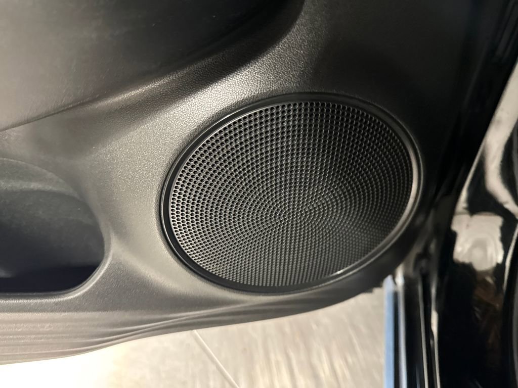 Used 2024 Honda HR-V Sport image 25