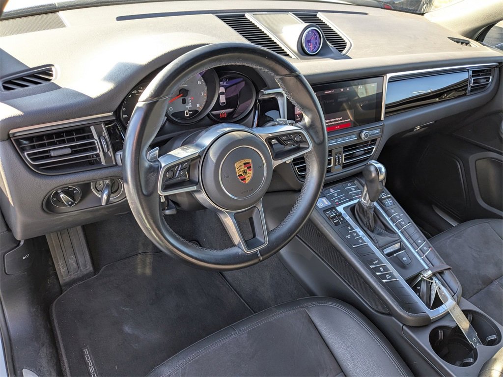 Used 2021 Porsche Macan S image 10