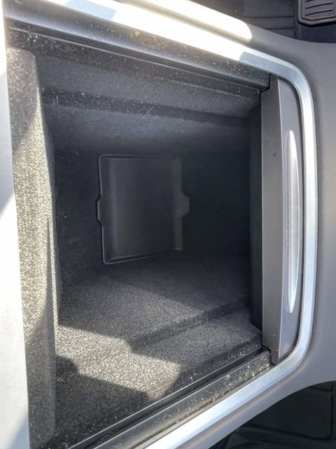 Used 2023 Tesla Model Y Long Range image 26