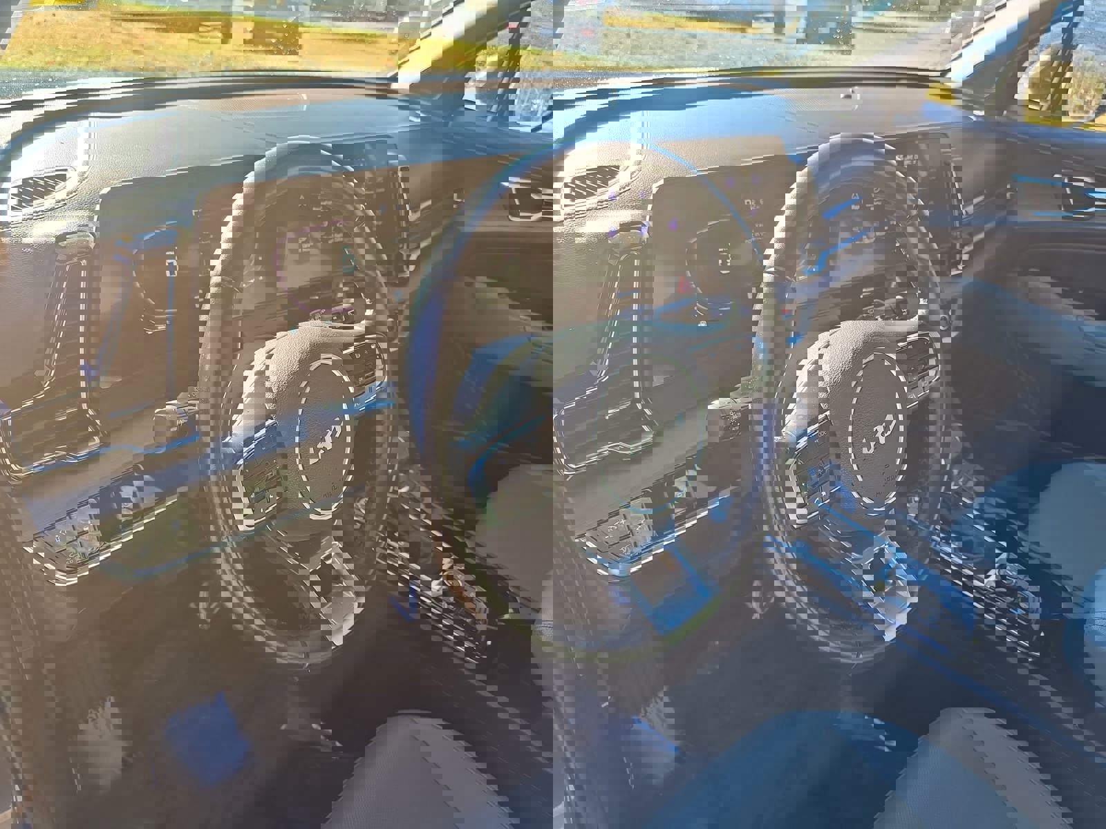 Used 2023 Kia Sportage X-Line w/ X-Line Premium Package image 16