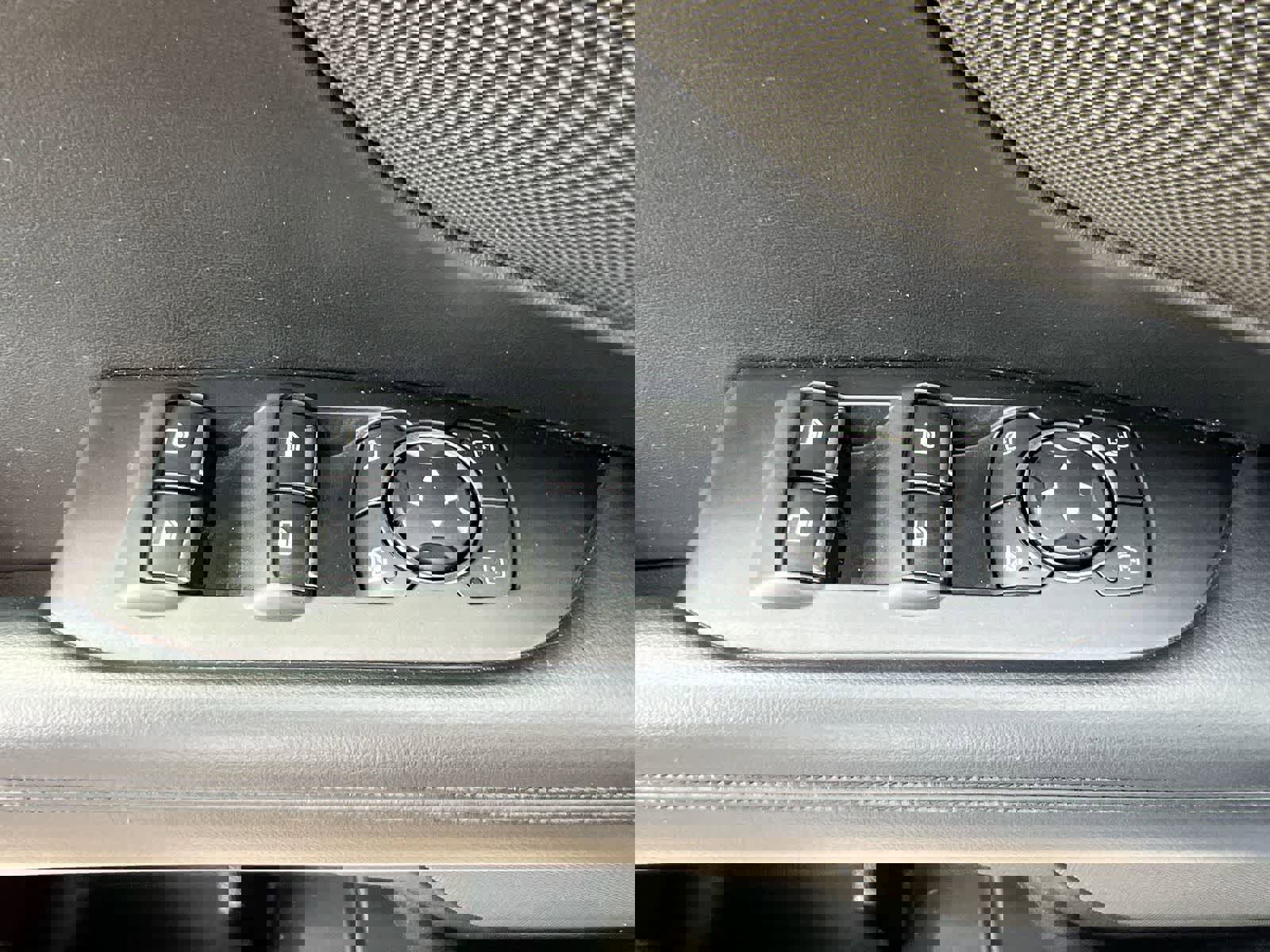 Used 2019 Lincoln MKZ Reserve w/ Reserve Plus Package image 17