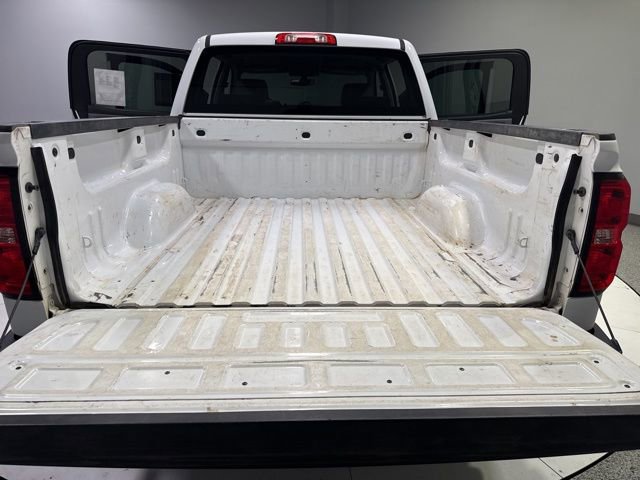 Used 2018 Chevrolet Silverado 1500 W/T AWD/4WD image 25