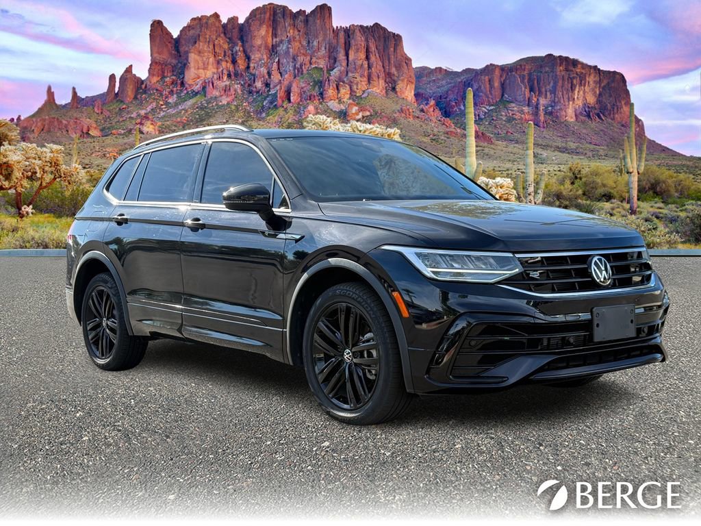 Used 2022 Volkswagen Tiguan SE R-Line image 10