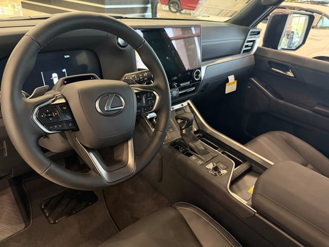 New 2026 Lexus GX 550 AWD/4WD image 16