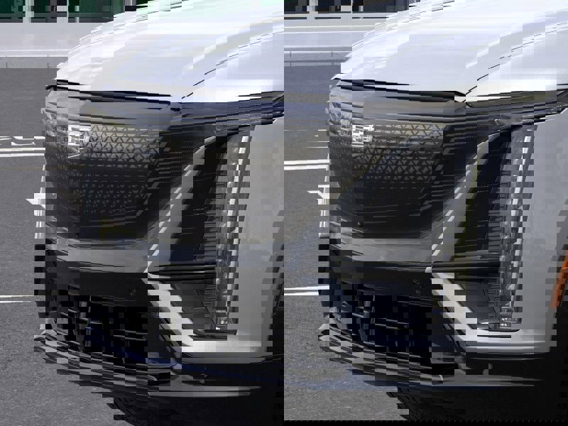 New 2025 Cadillac Lyriq Sport RWD image 37