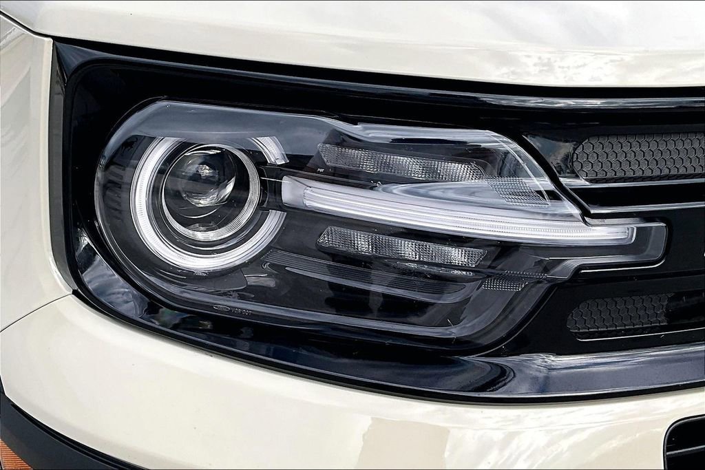 Used 2024 Ford Bronco Sport Outer Banks w/ Tech Package image 32