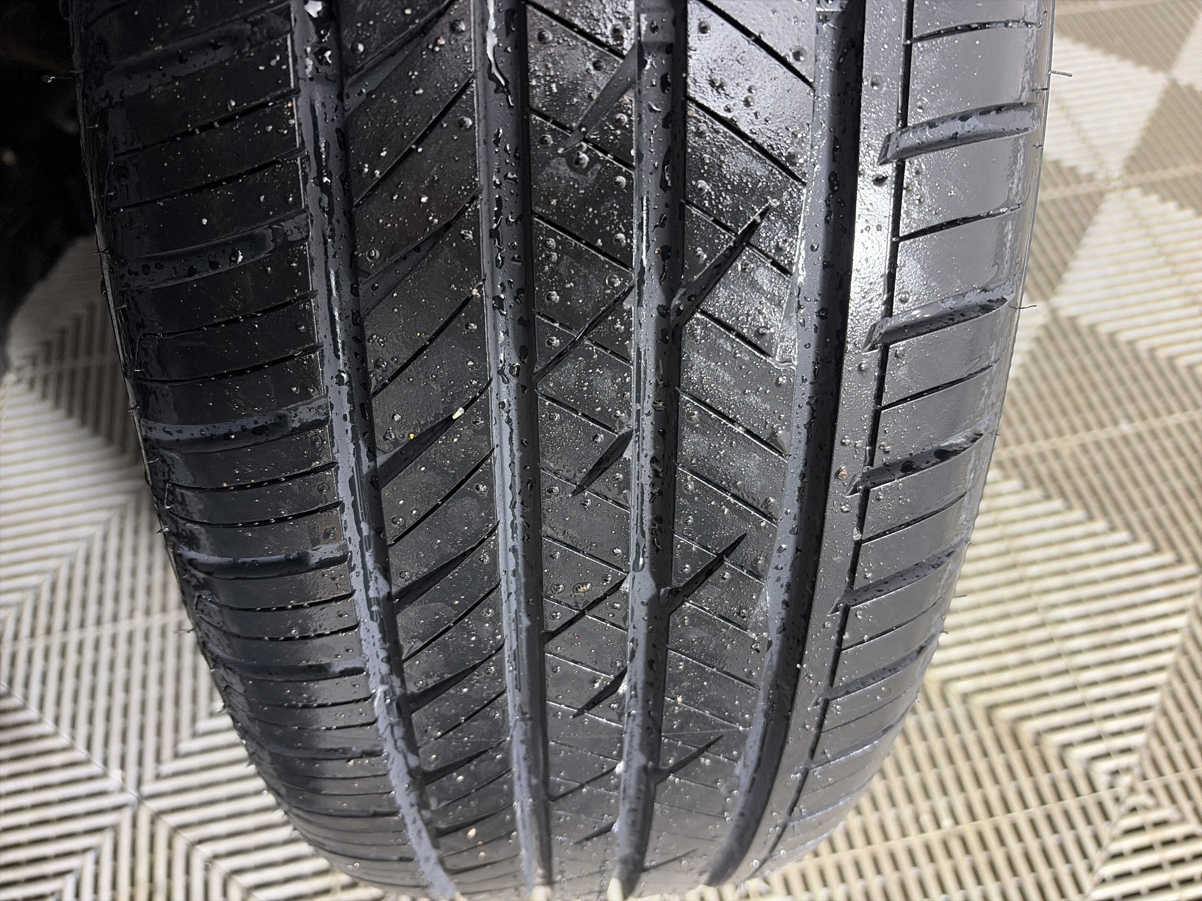 Used 2024 Ford Escape ST-Line w/ Tech Pack #1 image 12