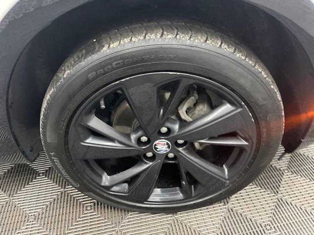 Used 2023 Buick Envision Essence w/ Sport Touring Package image 34