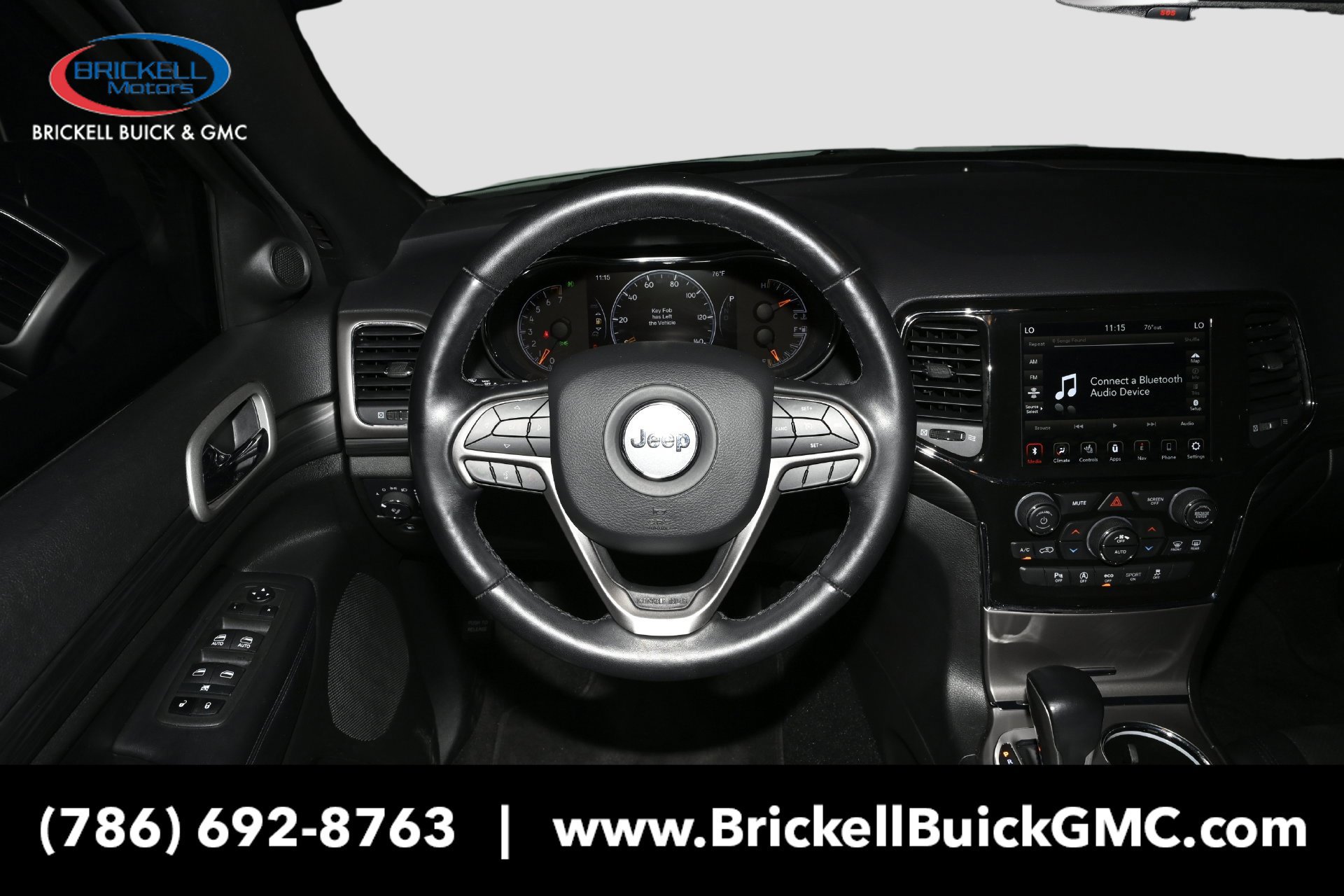 Used 2022 Jeep Grand Cherokee Laredo X AWD/4WD image 17
