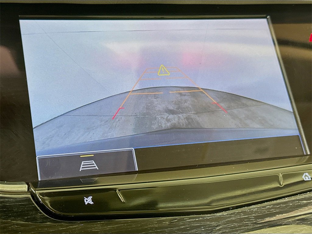 Certified 2024 Cadillac XT6 Premium Luxury image 12