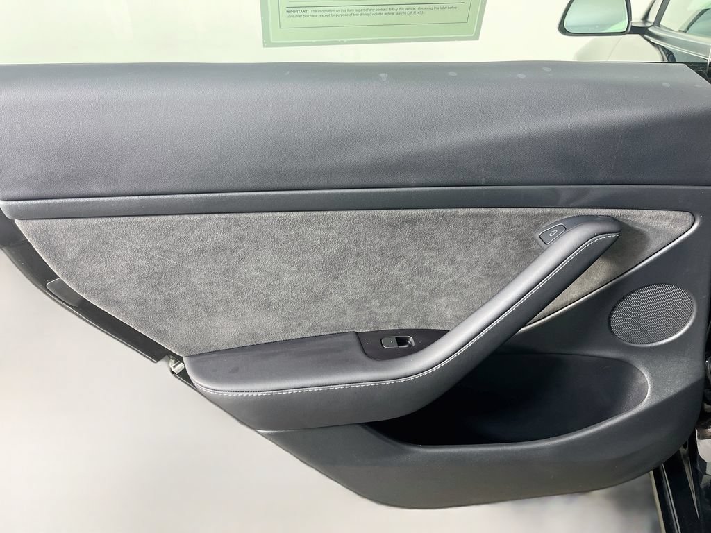Used 2023 Tesla Model 3 Standard Range RWD image 26