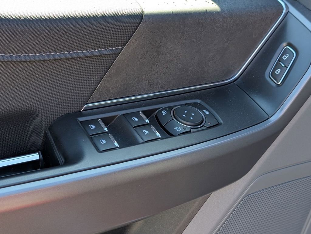 New 2024 Ford F150 XLT w/ Equipment Group 302A MID image 25