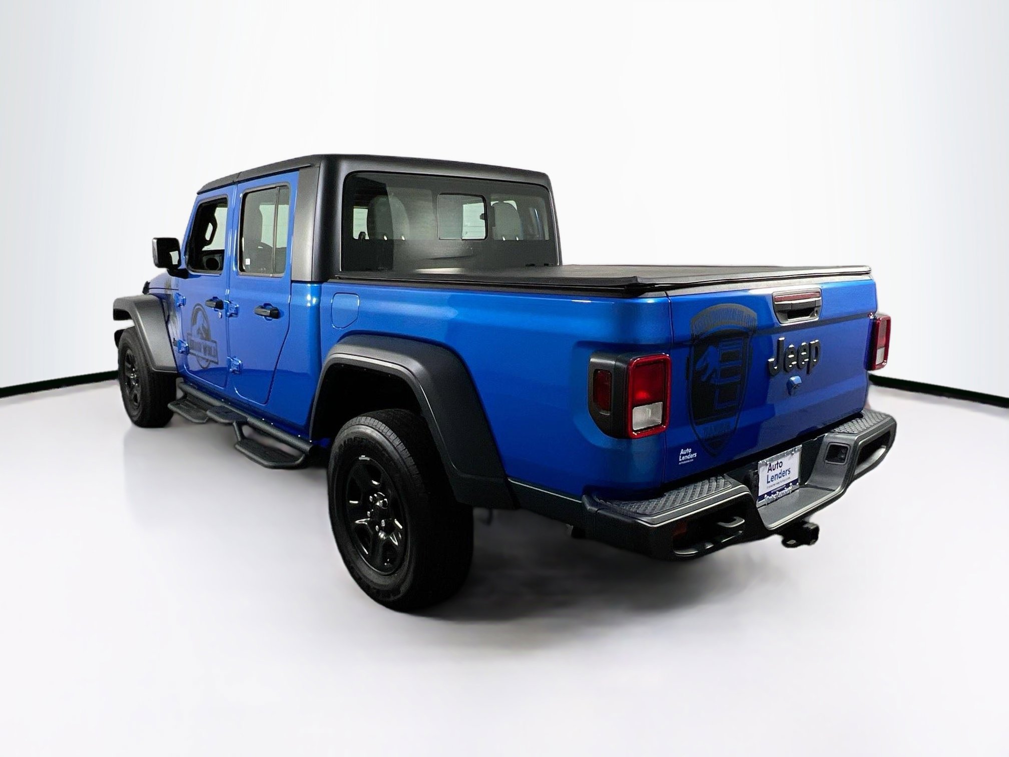 Used 2024 Jeep Gladiator Sport image 7
