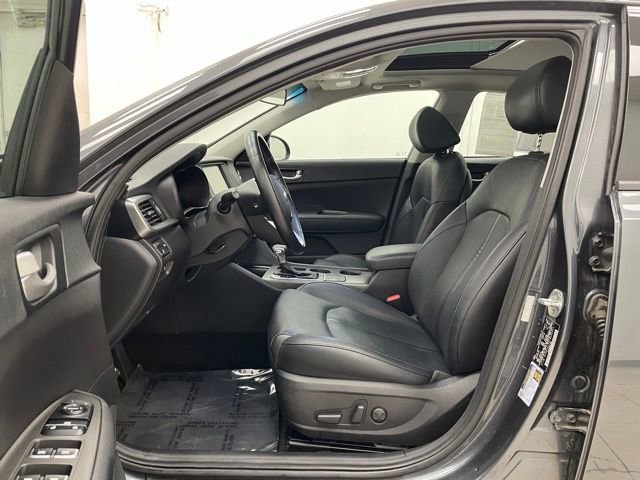 Used 2020 Kia Optima SE image 11
