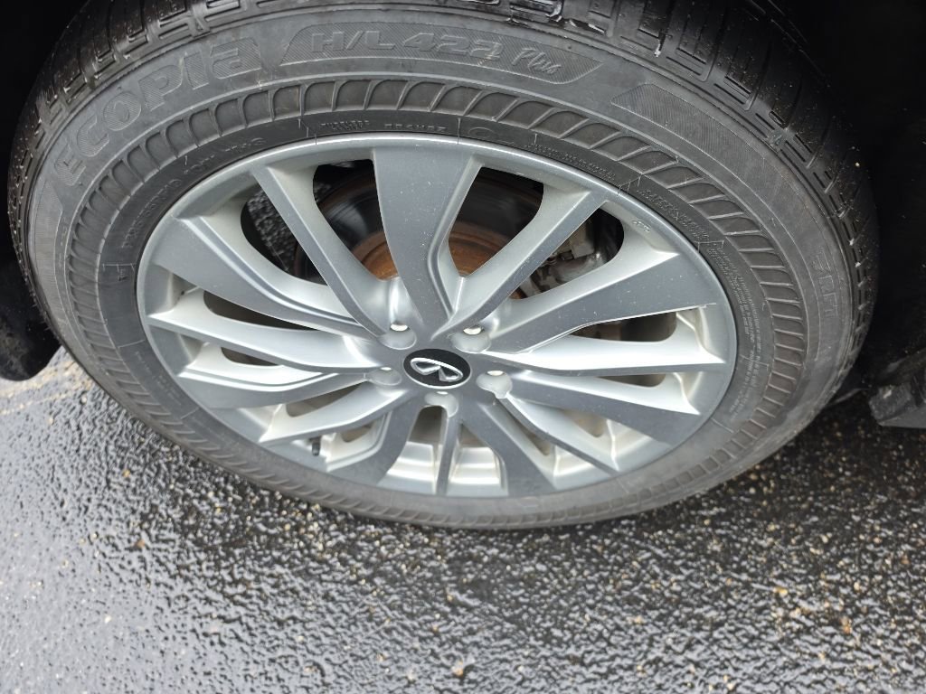 Used 2023 INFINITI QX50 Luxe AWD/4WD image 10
