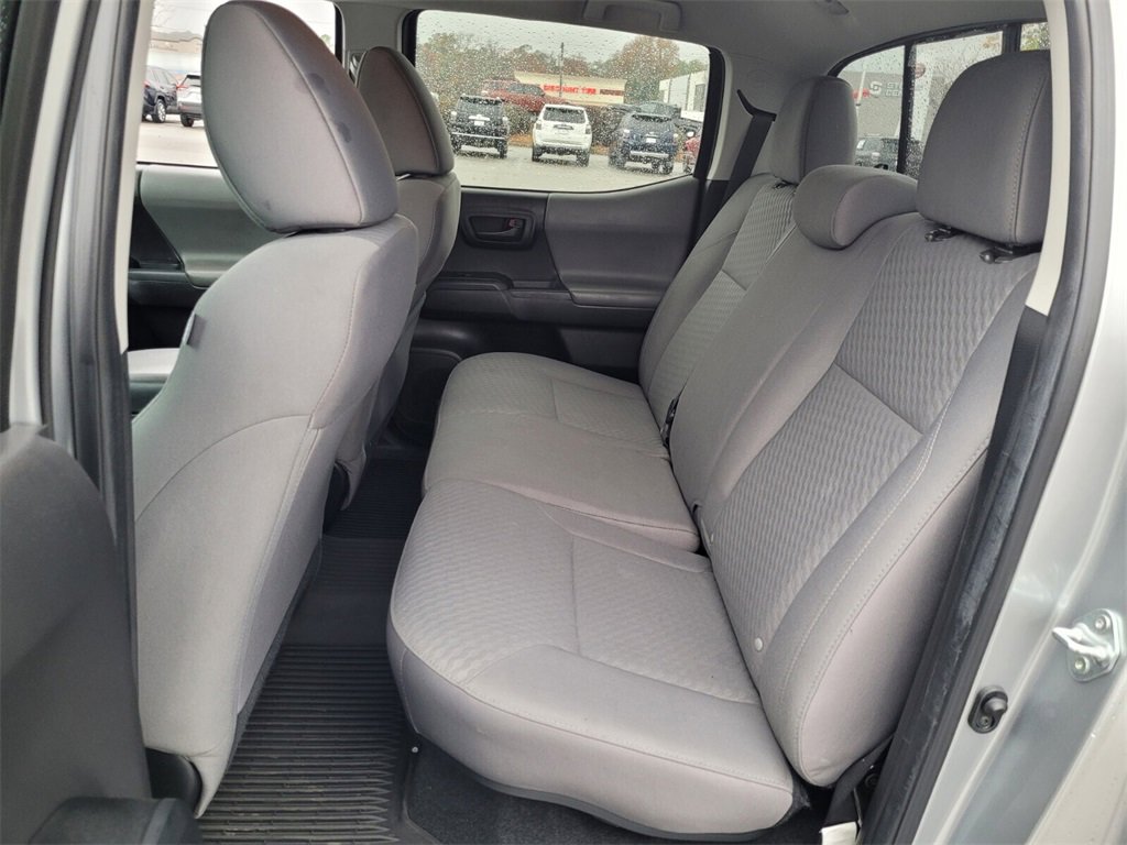 Used 2022 Toyota Tacoma SR image 6