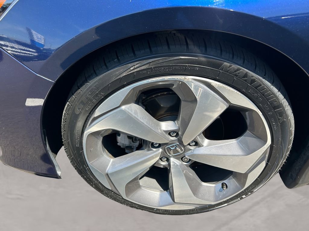 Used 2020 Honda Accord Touring image 14