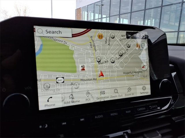 New 2025 Nissan Pathfinder SL image 13