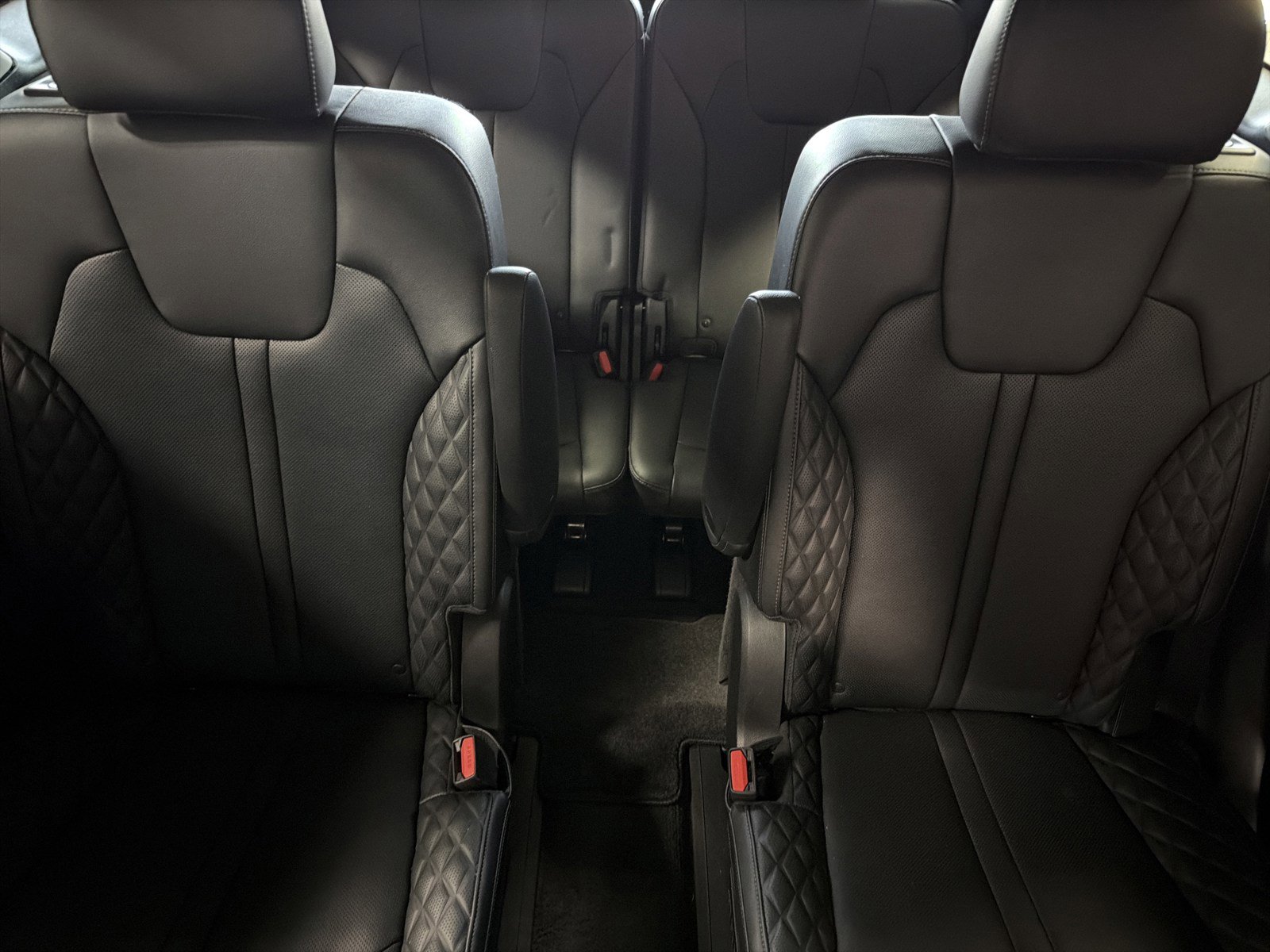 Used 2023 Kia Sorento SX AWD/4WD image 13