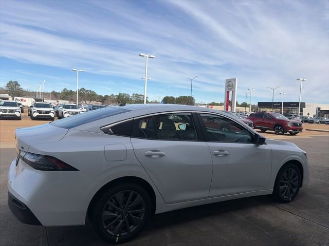 New 2026 Nissan Sentra SL image 4