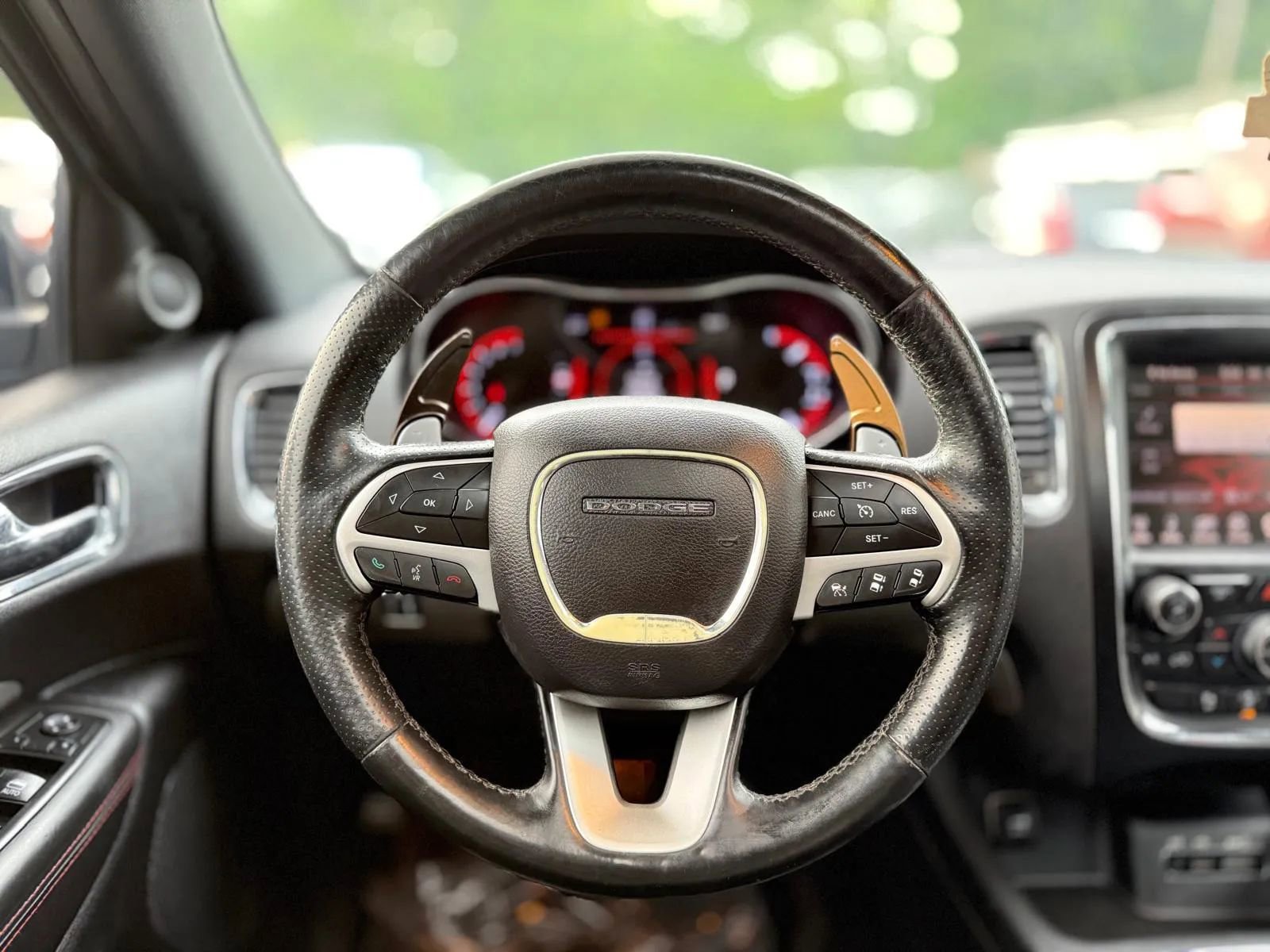Used 2015 Dodge Durango R/T w/ Technology Group AWD/4WD image 15