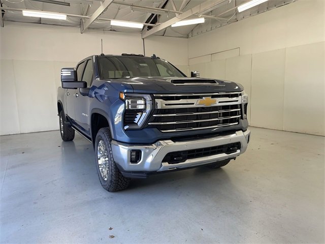 New 2026 Chevrolet Silverado 2500 LTZ w/ LTZ Premium Package image 2