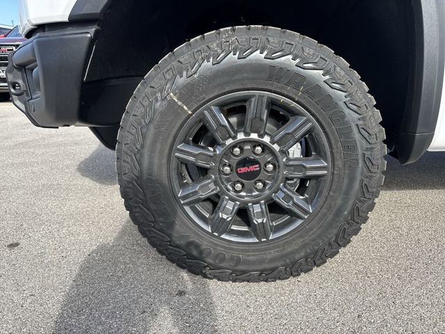New 2026 GMC Sierra 1500 AT4X image 10