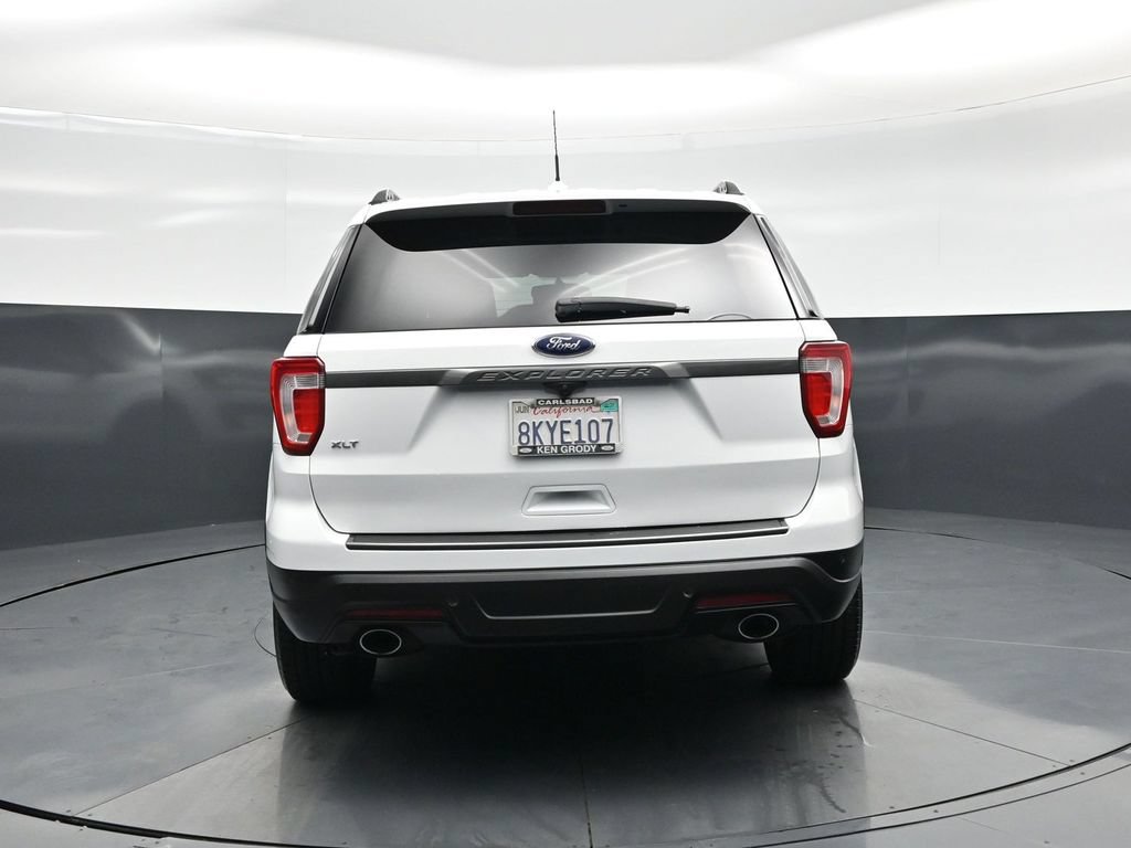 Used 2019 Ford Explorer XLT w/ Equipment Group 202A FWD image 23