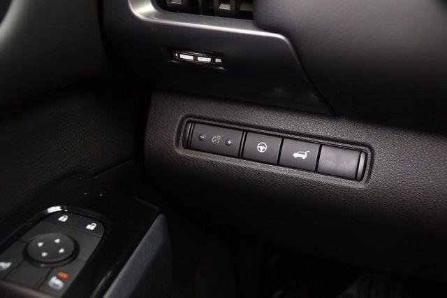 Used 2025 Nissan Pathfinder SL w/ SL Premium Package image 22