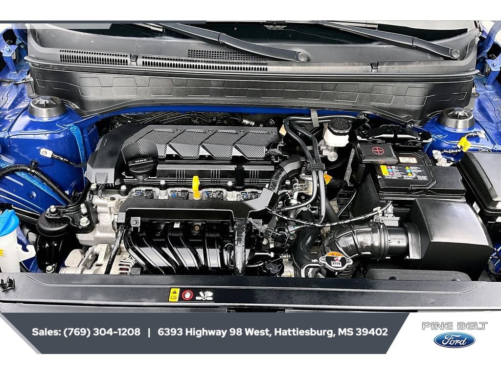 Used 2023 Hyundai Venue SEL FWD image 8