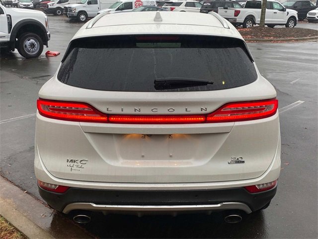 Used 2016 Lincoln MKC Premiere image 32