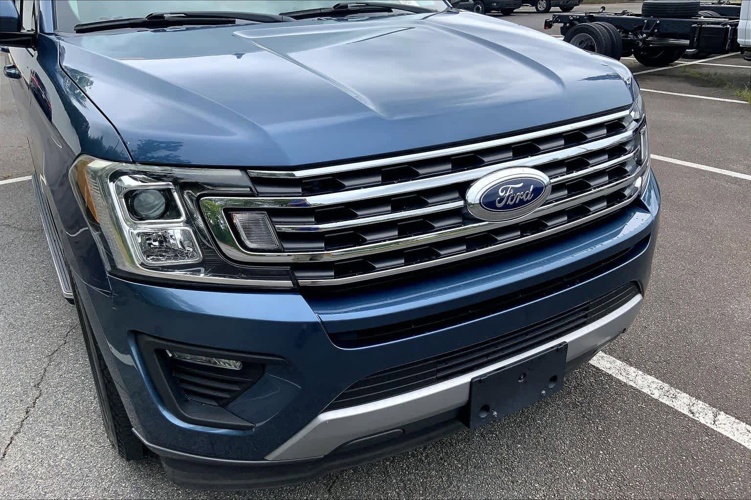 Used 2020 Ford Expedition XLT w/ Equipment Group 202A RWD image 29