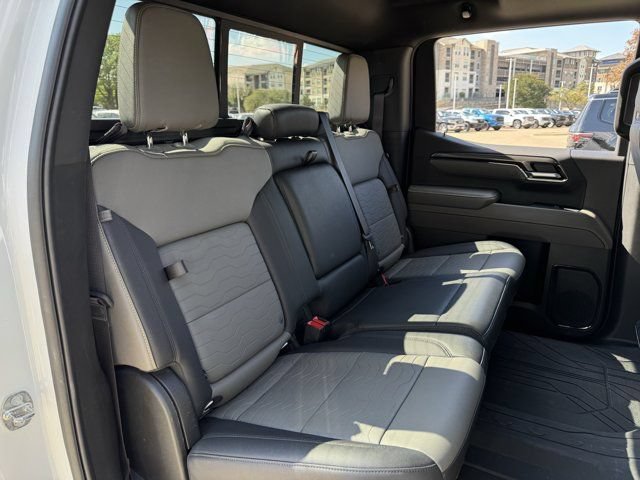 Used 2024 Chevrolet Silverado 1500 ZR2 w/ Technology Package AWD/4WD image 31
