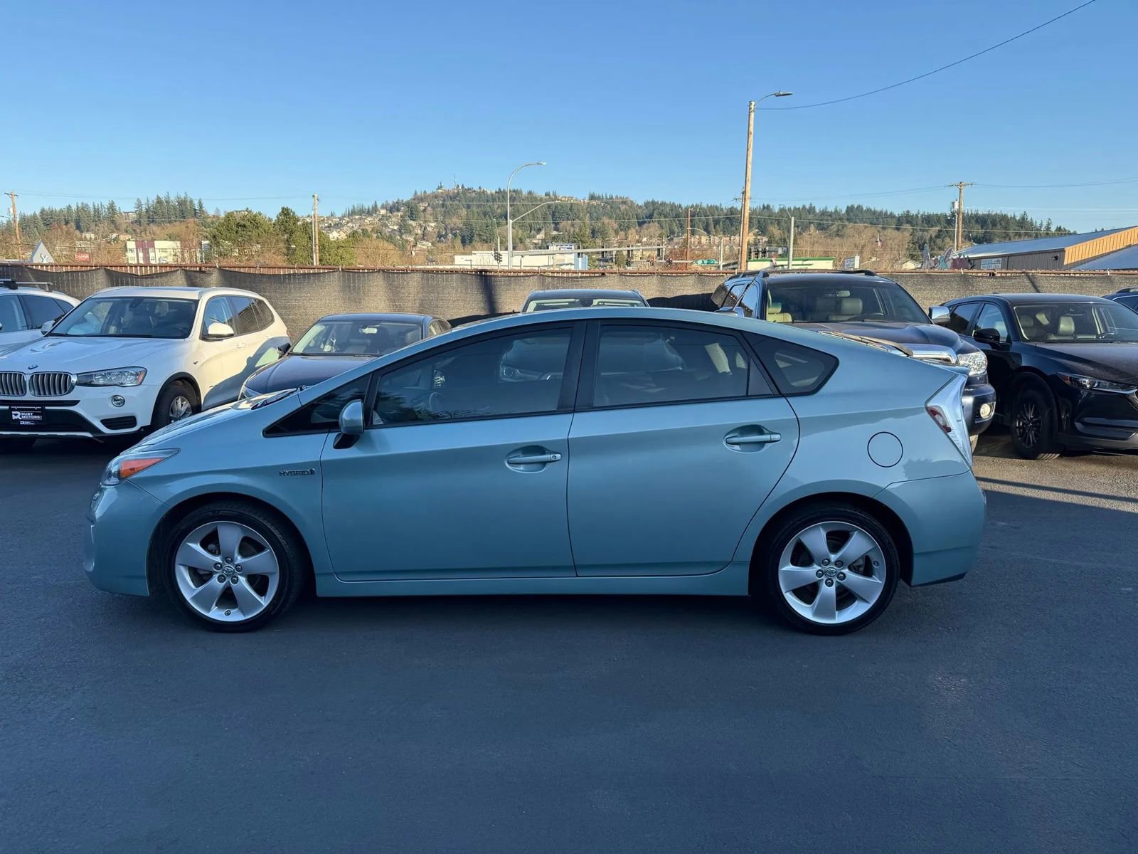 Used 2012 Toyota Prius Five image 7
