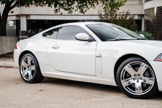Used 2007 Jaguar XK Coupe image 36
