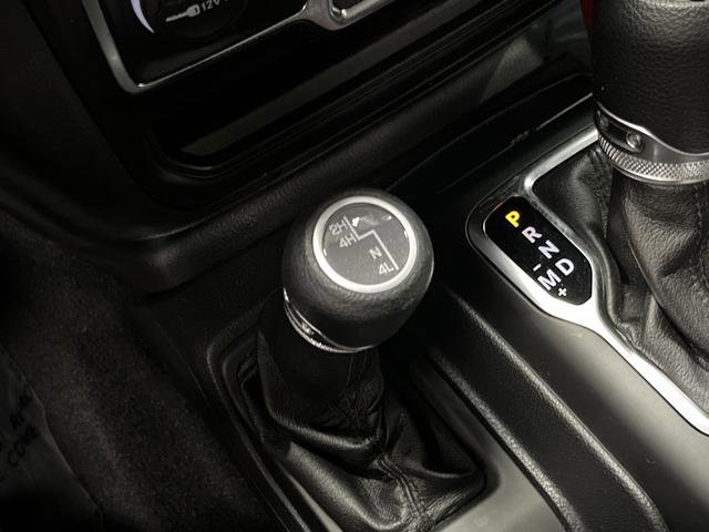 Used 2021 Jeep Wrangler Sport image 20