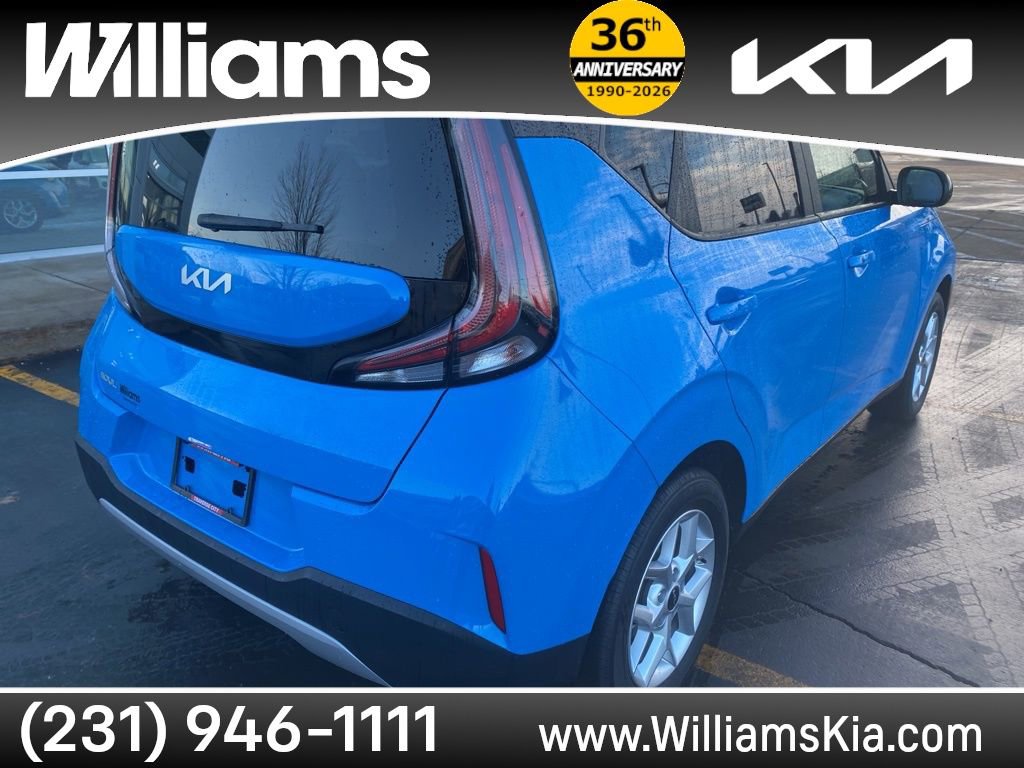 Used 2025 Kia Soul S image 13